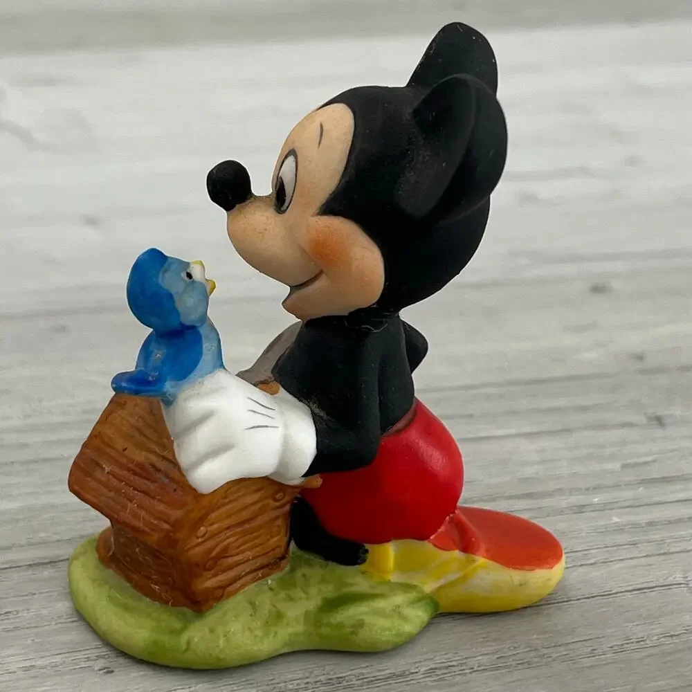 Vintage Walt Disney Productions Mickey Mouse Figurine Blue Bird House Statue